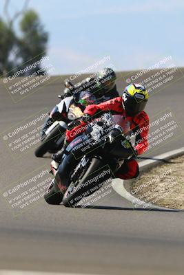 media/Sep-21-2025-TrackDaz (Sun) [[277c75b276]]/C Group/1240pm (Turn 2)/
